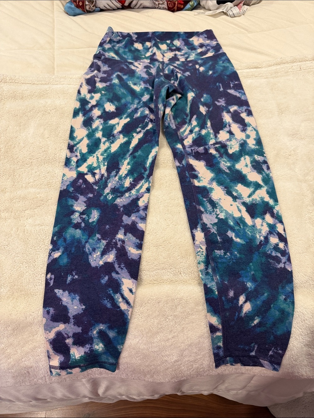 Old Navy Girls Tie-Dye Leggings in Blue and Teal